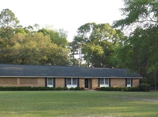 20 Huntington Ct, Sumter, SC 29154