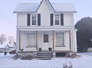 127 W 6th St, Wilton, IA 52778