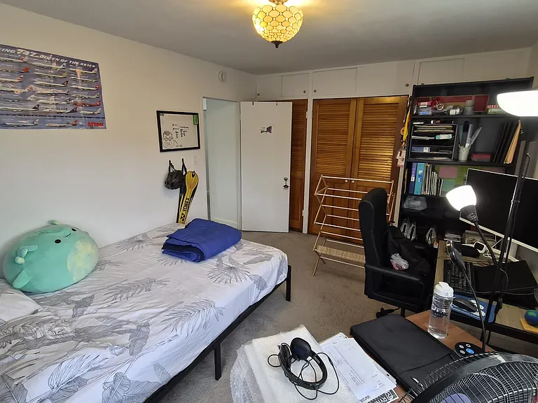 4970 N Marine Dr #721 — Photo 14