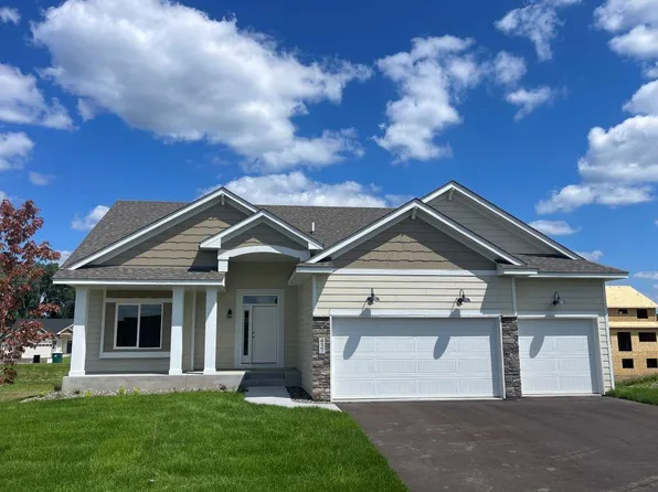 437 Mario Dr, Vadnais Heights, MN 55127