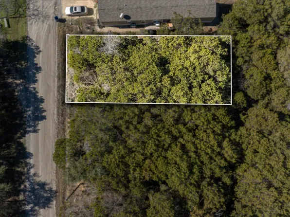 924 Devils River Dr, Granbury, TX 76048