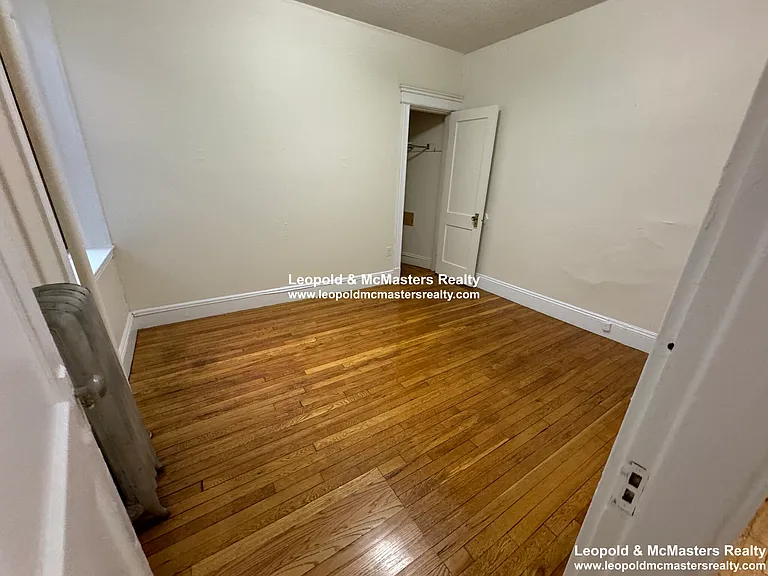 1124 Commonwealth Ave — Photo 95
