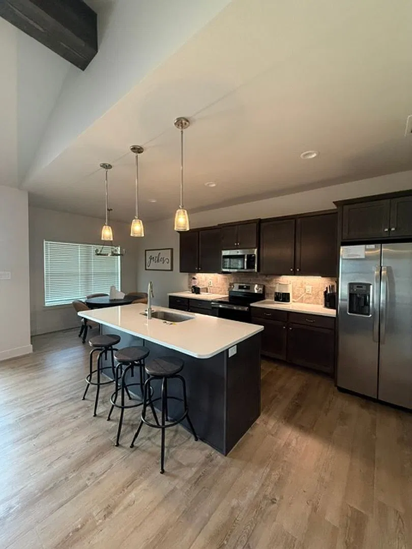 3901 KALA DR — Photo 1