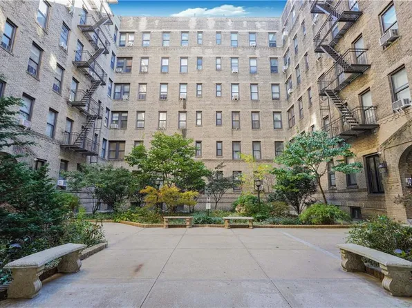 7101 Colonial Rd APT L5i, Brooklyn, NY 11209