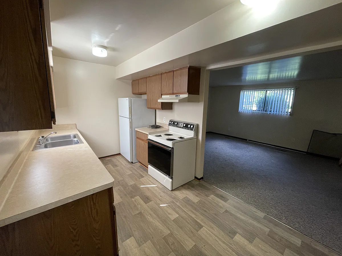 Building Photo - 500 N Evans St #2