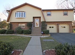 7 Vera Pl, Montclair, NJ 07043