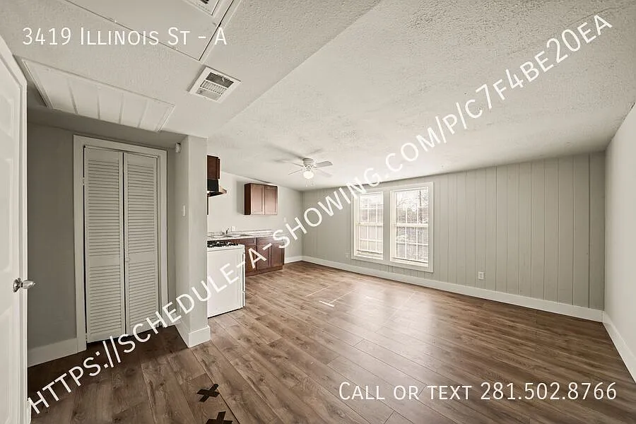 Building Photo - 3419 Illinois St #A