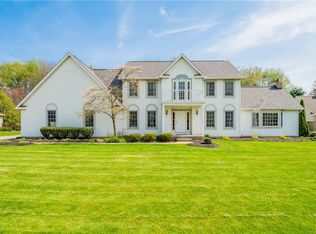 737 Sunridge Rd, Akron, OH 44333