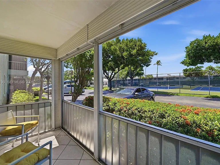 6273 Bay Club Dr #2 — Photo 14