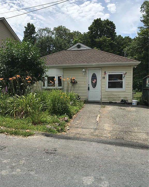 1st image of 18 Sterling Pl
