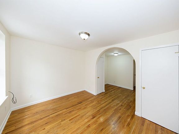 5th image of 21 Avenue B APT 3S