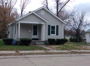 1502 S Calhoun St, Mexico, MO 65265