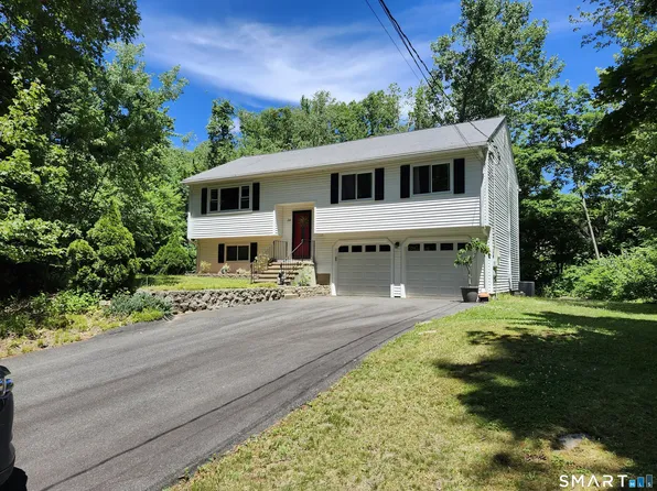 24 Midwood Avenue, Wolcott, CT 06716