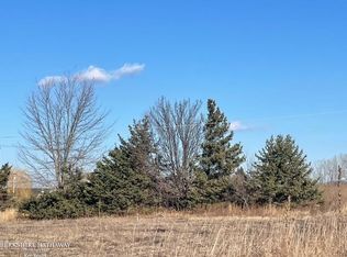 Dryden Rd, Almont, MI 48003