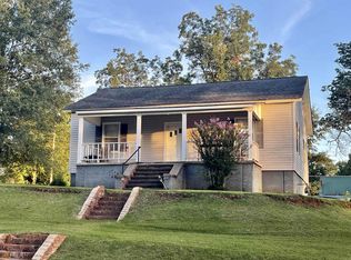 102 E Sears St, Valley, AL 36854