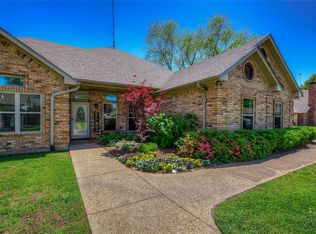 2866 Rodeo Dr, Quinlan, TX 75474