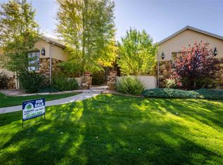 2426 Dover Dr, Laramie, WY 82072