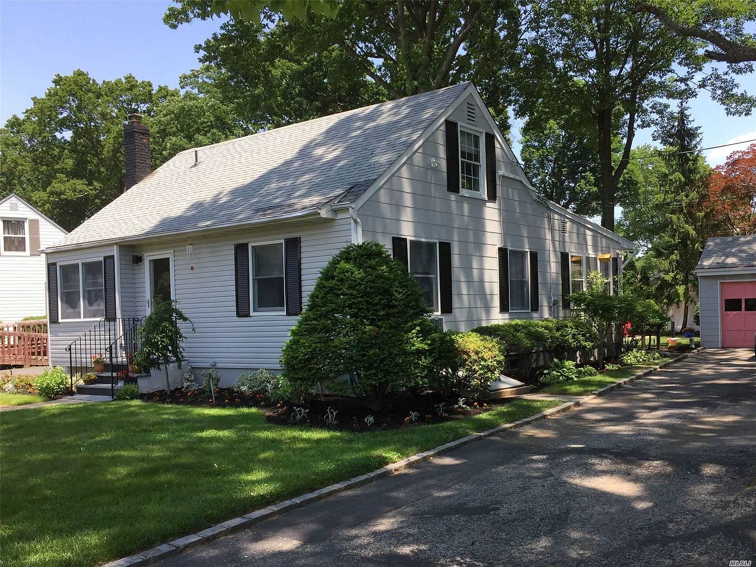 10 Buckeye Rd, Glen Cove, NY 11542 Zillow