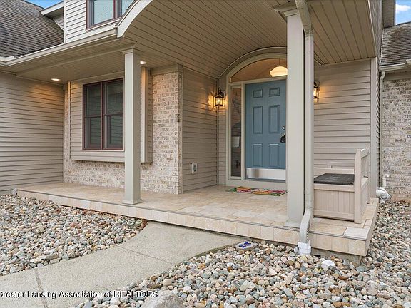 5th image of 223 Wedgewood Dr