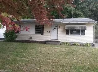 1940 Irene Ave NE, Warren, OH 44483