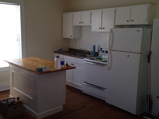 Kitchen with Island