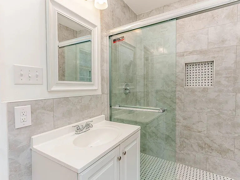 1 Riverside Dr #A — Photo 19