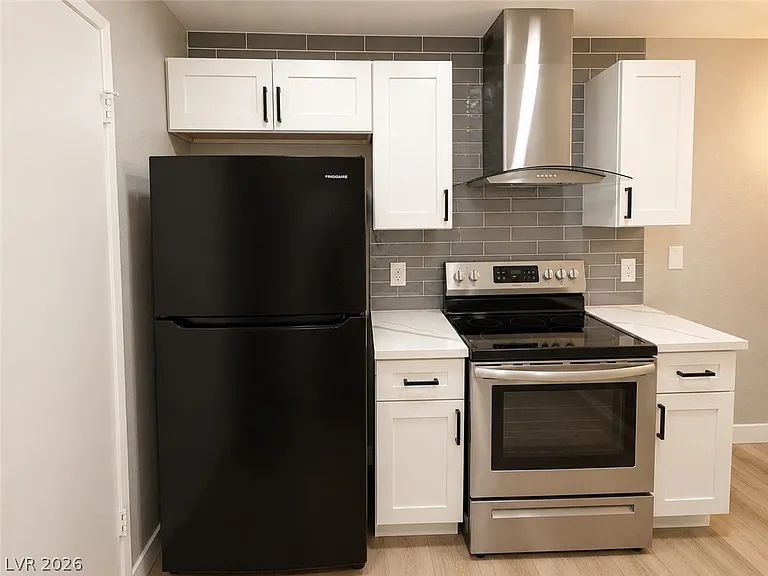 201 Mission Laguna Ln #201 — Photo 12