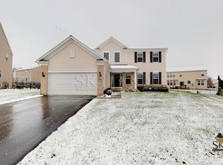 407 Baker Ct, Oswego, IL