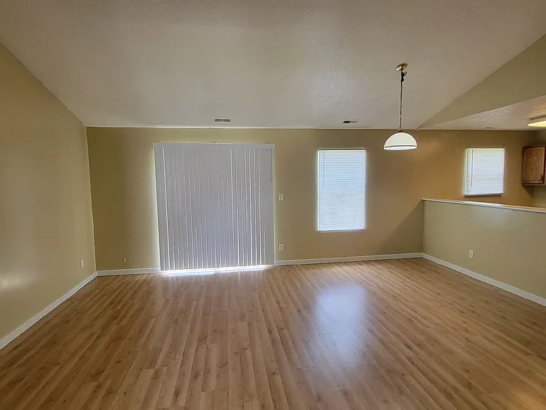 2815 Flap Ln — Photo 3