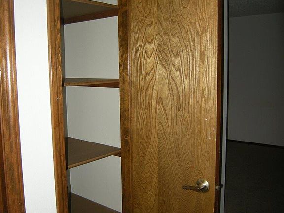 5th image of 15013 NE Columbine Dr