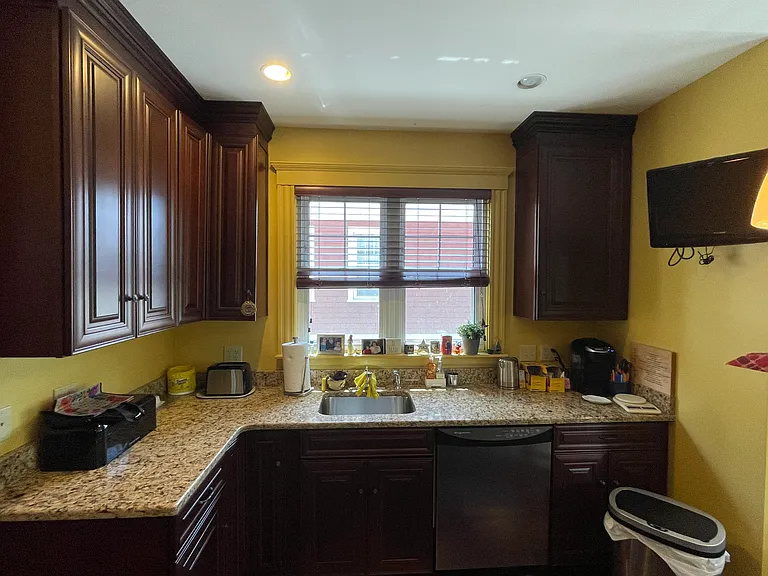 200 Larch Rd #2 — Photo 7
