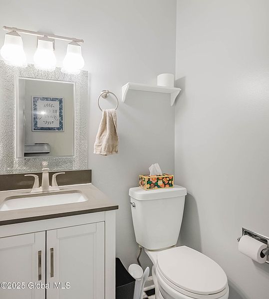 5th image of 81 Meadowlark Drive