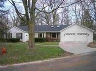 1015 Sylvan Cir, Naperville, IL 60540