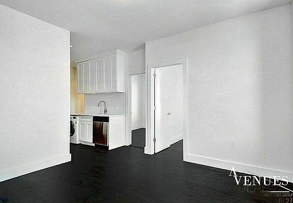 5th image of 190 15th St #24B