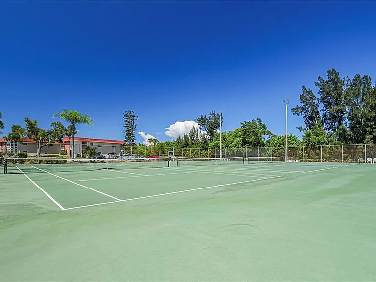 6 Vista Palm Ln #202 — Photo 33