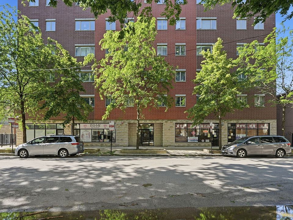 1st image of 313 W 23rd St #403
