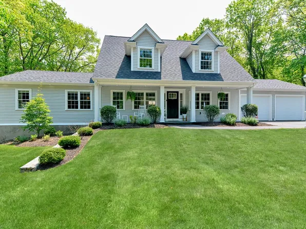 9 Woodcliff Rd, Canton, MA 02021