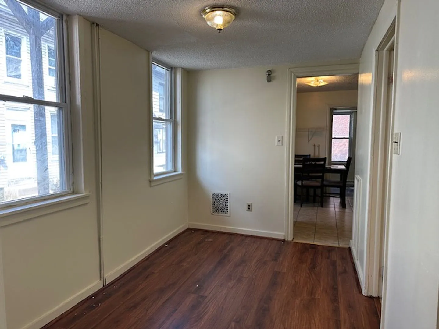 Located in Lebanon, PA/Lebanon School District, this 3-bedroom, 2-bathroom home offers practical ... — Photo 4