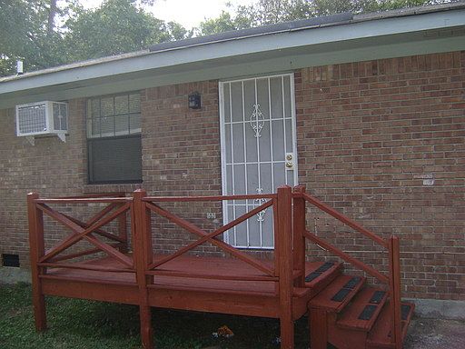 1st image of 1700 Olive St #B