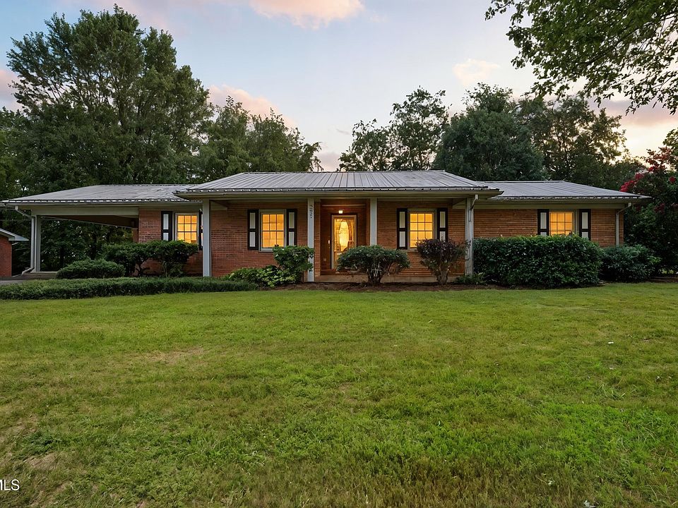 1st image of 211 Bonita Dr