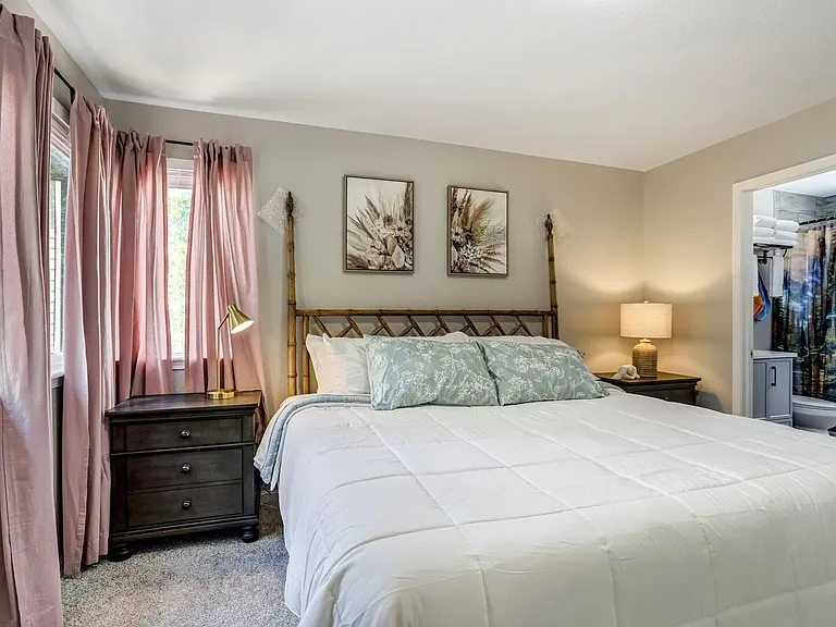 985 Apollo Ct — Photo 21