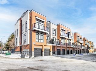 3 Bond Cres #1, Richmond Hill, ON L4E 3K6