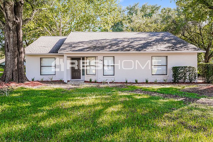 1st image of 104 Hillside Dr
