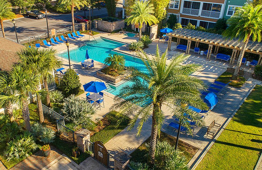 Resort Style Pool