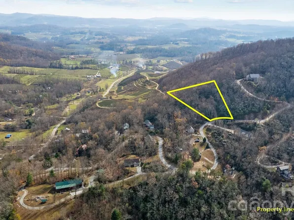 21R Goodview Dr #21, Hendersonville, NC 28792