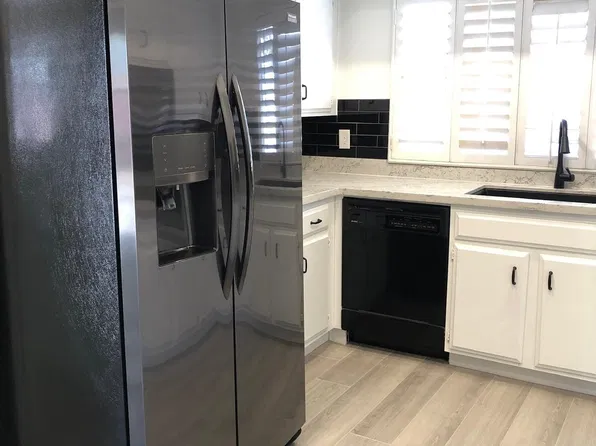 6131 W Acoma Dr, Glendale, AZ 85306
