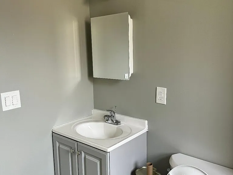 262 Montclair Ave #1 — Photo 8