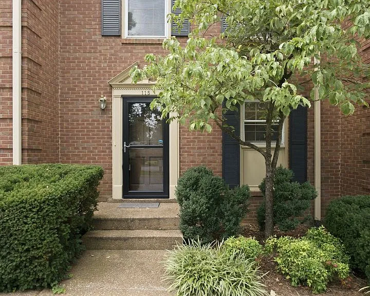 115 Westwood Trce — Photo 1