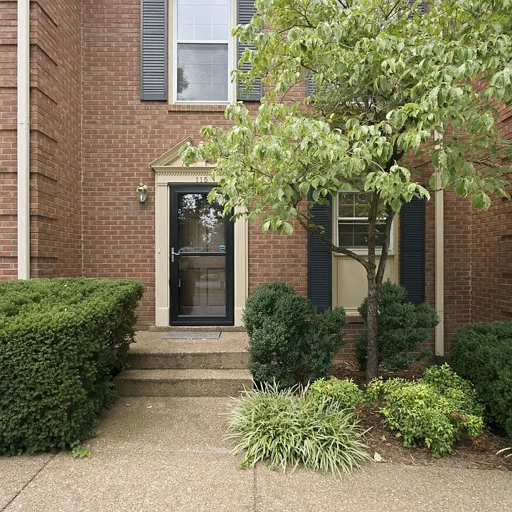 115 Westwood Trce