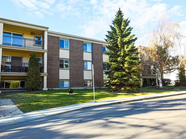 Groat Estate Apartments